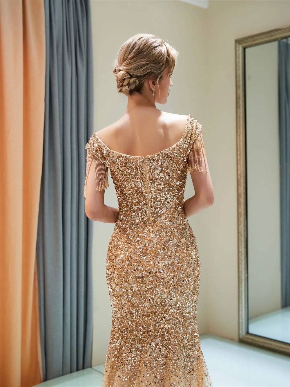 Платья для выпускного вечера Forevergracedress с открытыми плечами золотистого цвета