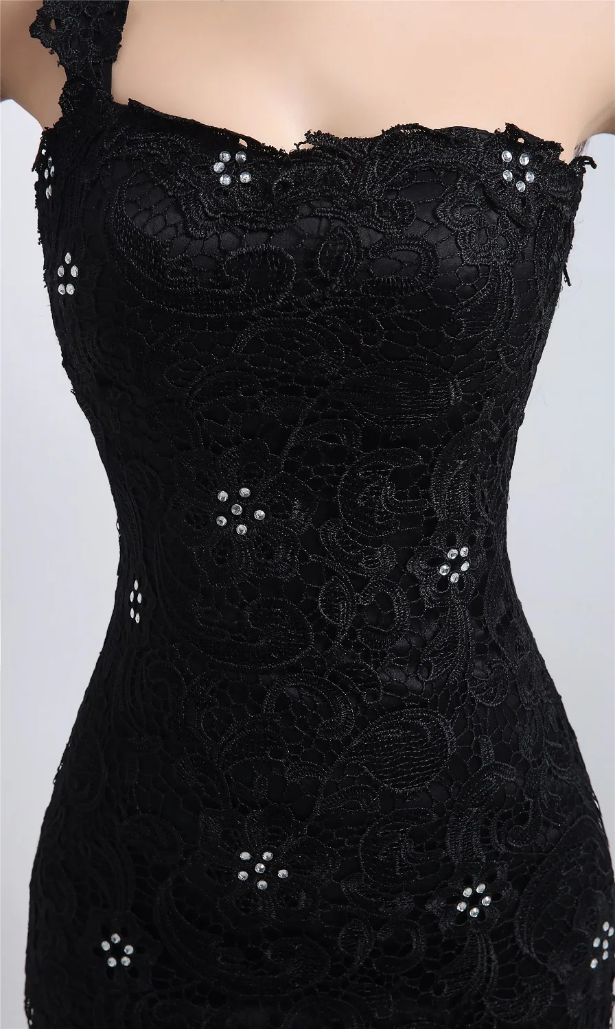 Женское вечернее платье русалка черное прозрачное на одно плечо для выпускного