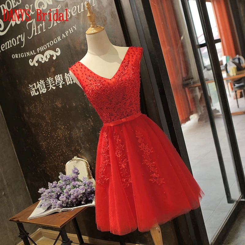 Красное красивое короткое коктейльное платье женское фатиновое для выпускного