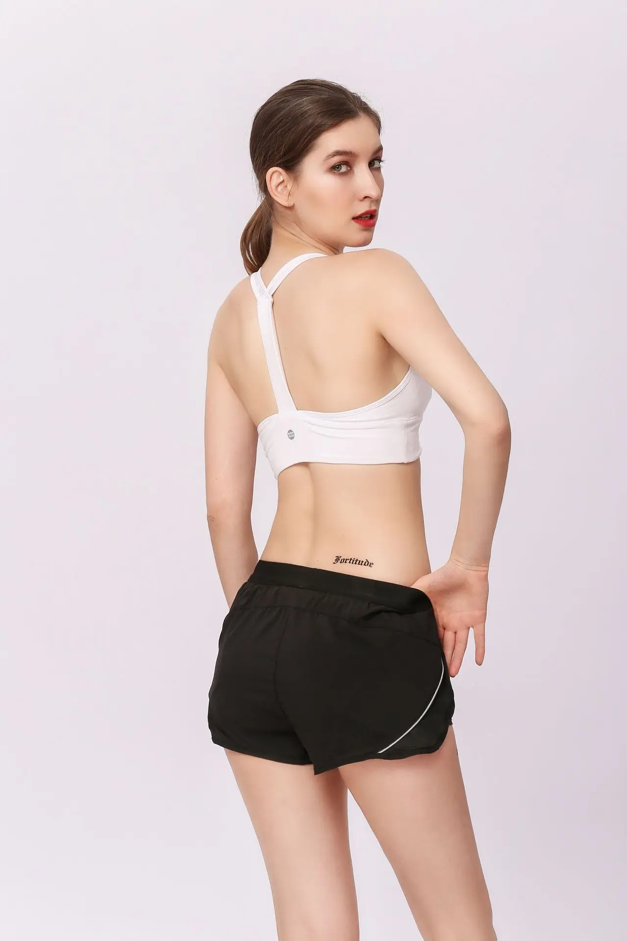 Новые спортивные шорты для йоги женские летние дышащие тонкие бега фитнеса|Шорты