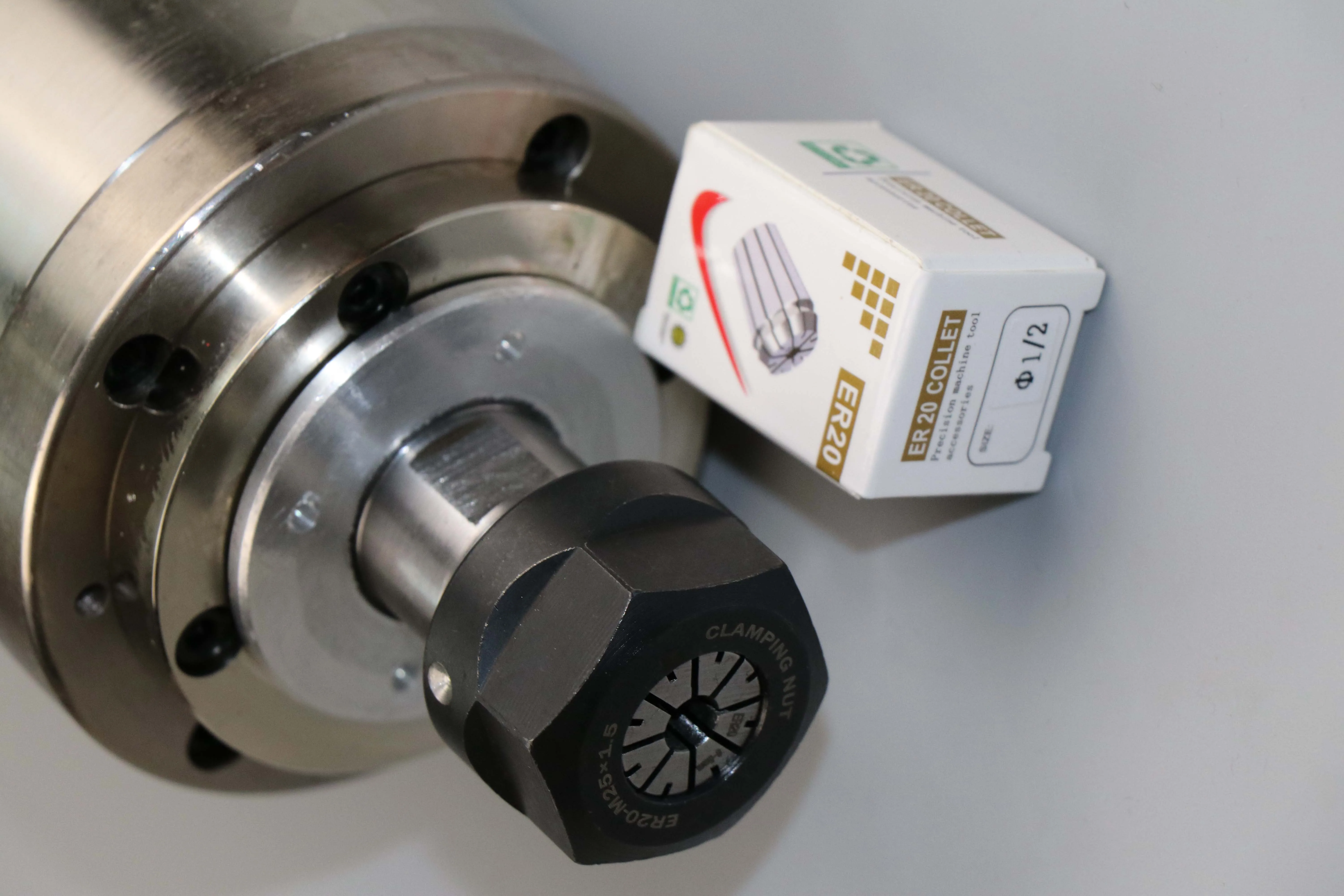 3 подшипника для фрезерного станка с ЧПУ диаметр 80 мм 24000 об./мин.|spindle motor|water cooling