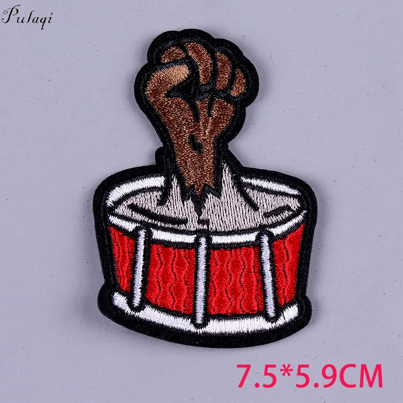 5P-PE3361CT Pulaqi череп рок-группы патчи для одежды DIY Полоса вышитые железные нашивки на одежду металлические музыкальные Значки для рюкзаков - Цвет: 5P-PE3361CT