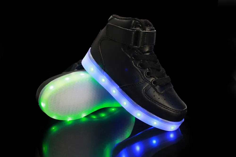 

2018 Hot New USB Charging Kids Sneakers Fashion Luminous Lighted Colorful LED lights Children Shoes Casual Flat Boy girl Shoes