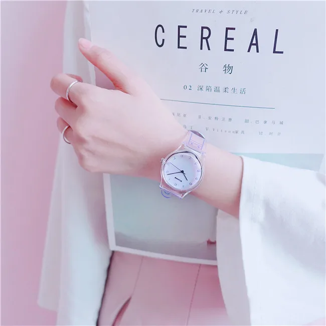 Женские кварцевые часы с силиконовым ремешком прозрачные студенческие милым