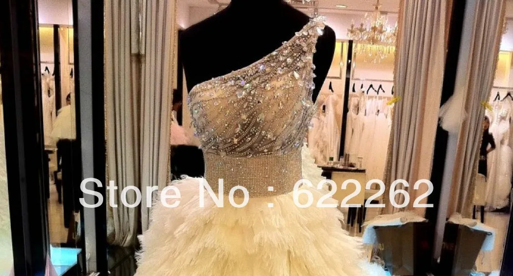 22Wholesale the new arrival 2013 latest fashion beautiful sexy shoulder beaded church big trailing wedding dresses free deliver | Свадьбы и