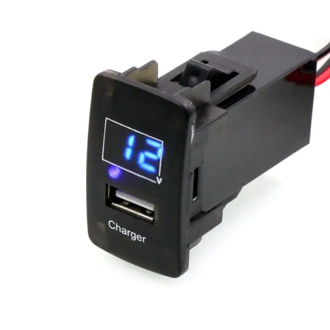 Автомобильное зарядное устройство с USB интерфейсом 5 в 2 1 А и измеритель