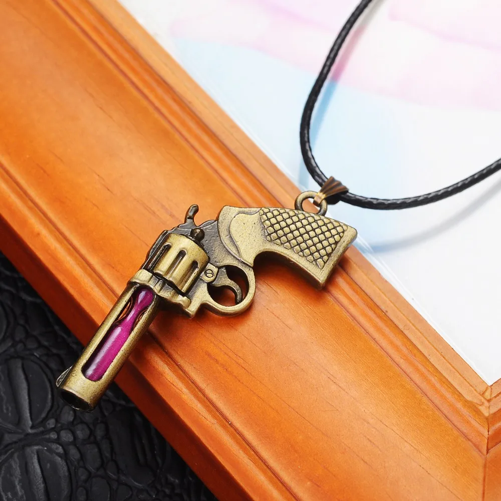 Ожерелье в форме песочных часов имитация геометрического пистолета размер 4 6 см