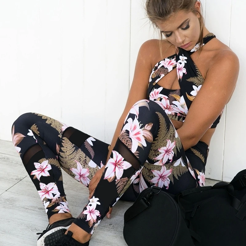 NORMOV-traje con estampado de flores para mujer, Top corto de empalme, conjunto de dos piezas de entrenamiento para Fitness, conjunto de cintura alta ajustado con agujeros