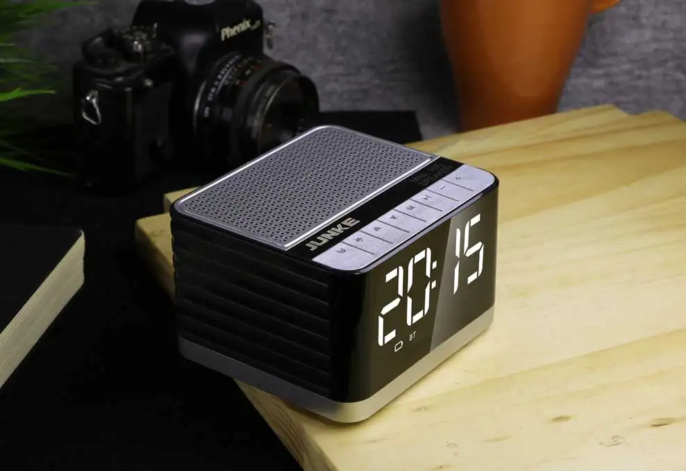 JUNKE Будильник Bluetooth динамик 5 Вт бас сабвуфер с fm-радио светодиодный светильник Поддержка USB TF карты воспроизведения и AUX вход колонки