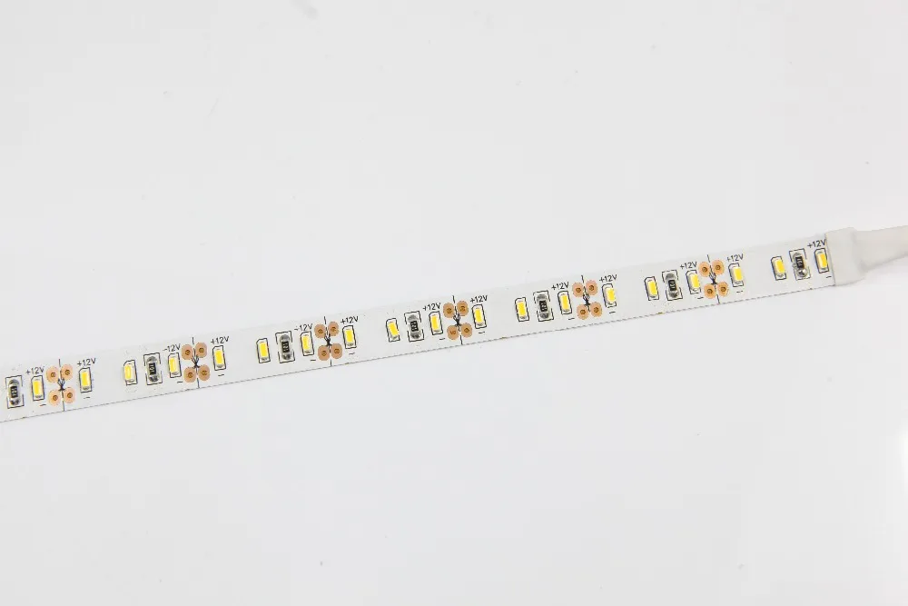 

3014 SMD 120leds/m DC12V led flexible strip;5m long;60W;white PCB;non-waterproof;IP33