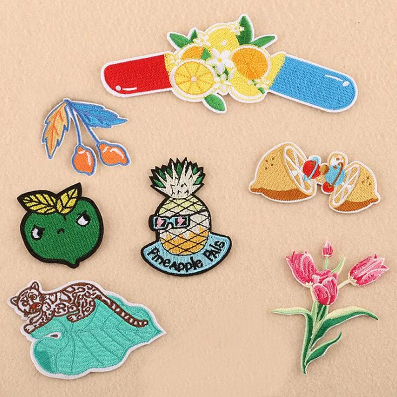 1005 желтый красный синий цветок вышитые патчи железа на для DIY нашивка одежду