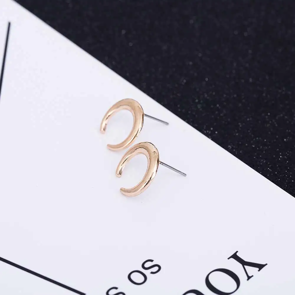 FAMSHIN 2017 Ретро изысканные женские акриловые серьги-гвоздики с Луной для женщин