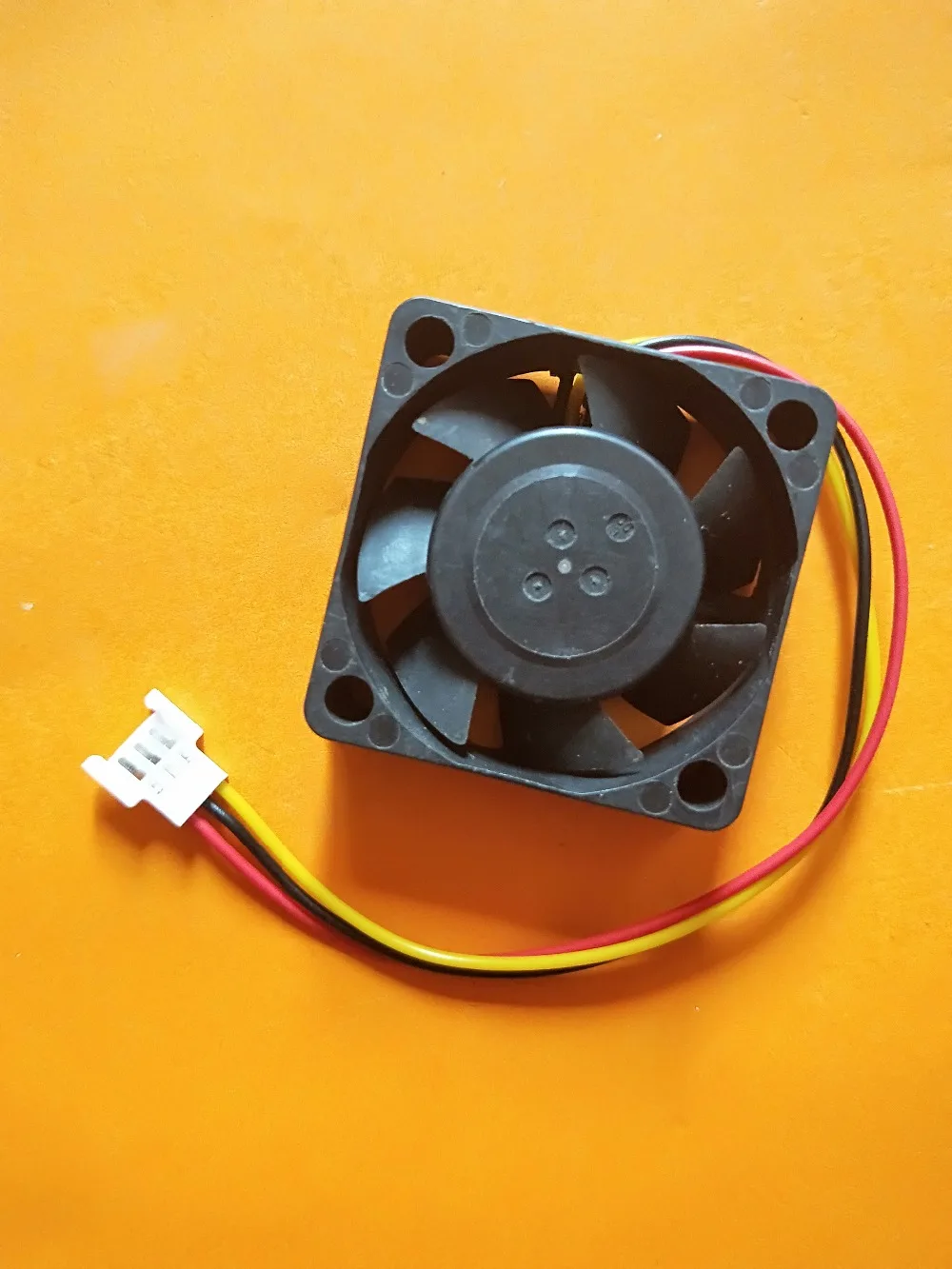 Новинка для MMF 04C24DS RCB CB0479 H01 вентилятор сервера DC 24V 0.09A 40X40X15mm см. Изображение|Сумки