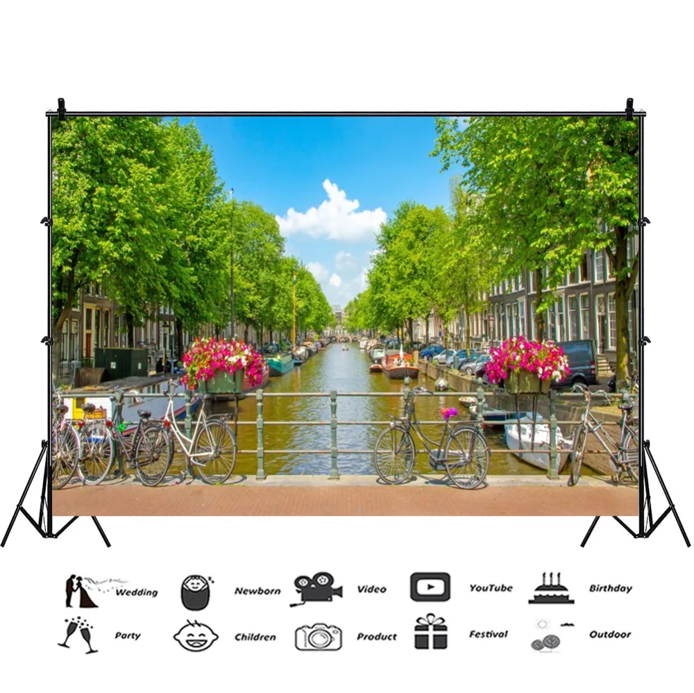 Фон для фотосъемки с изображением городской реки весенние цветы в горшках