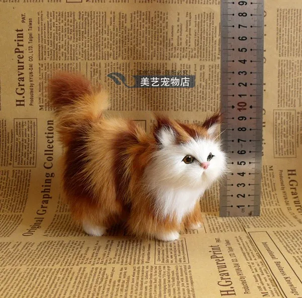 Имитация модели кошки полиэтилен желтый и красный мех 12x6x12 см милая игрушка