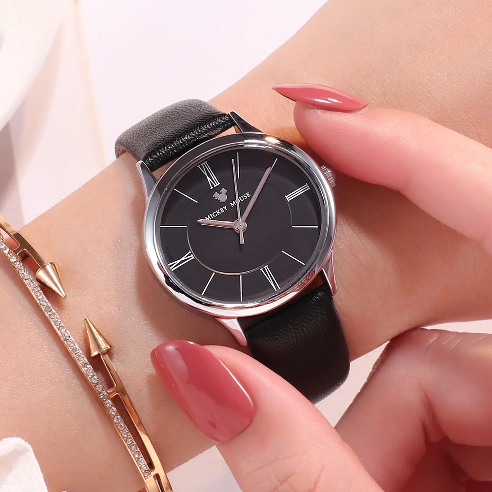 Женские часы бренда Disney женские наручные с Микки Маусом кварцевые кожаные