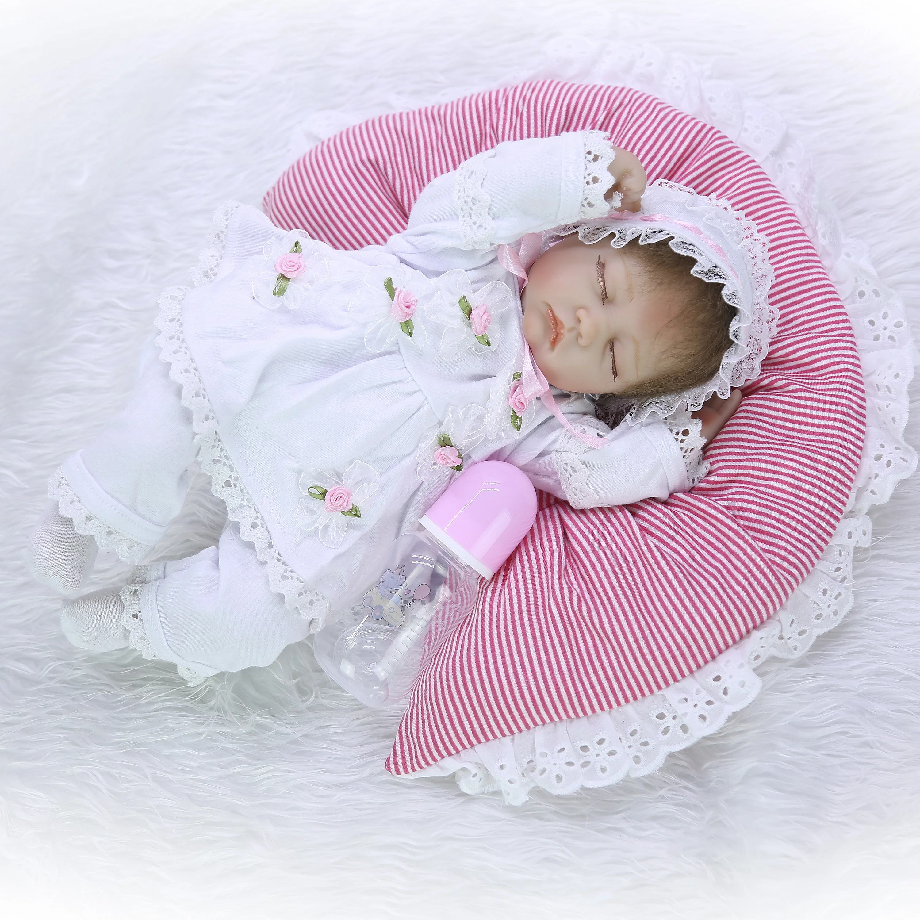 KEIUMI 17 дюймов Reborn для маленьких девочек куклы ткань боди Спящая кукла