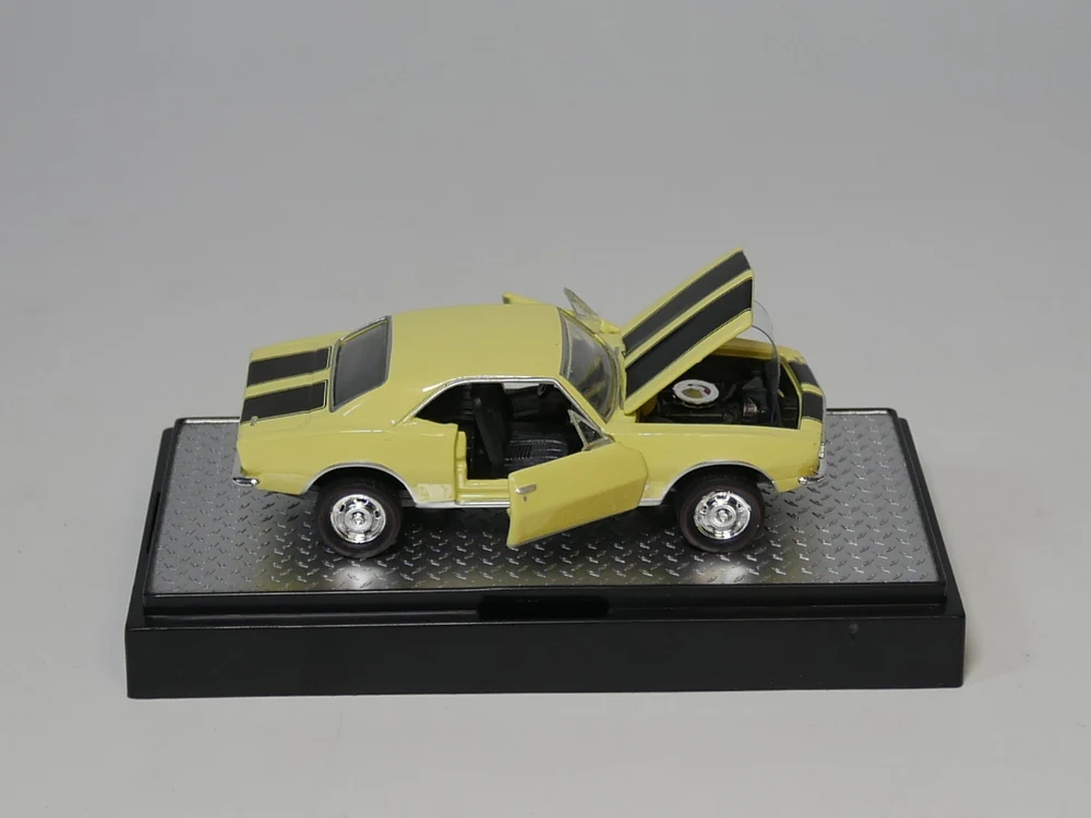 M2 1:64 Chevro let Camaro Panther Z/28 сплав игрушки для детей литая под давлением модель