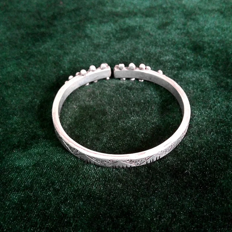 Лидер продаж новинка бесплатная доставка браслет ручной работы Miao с серебряным