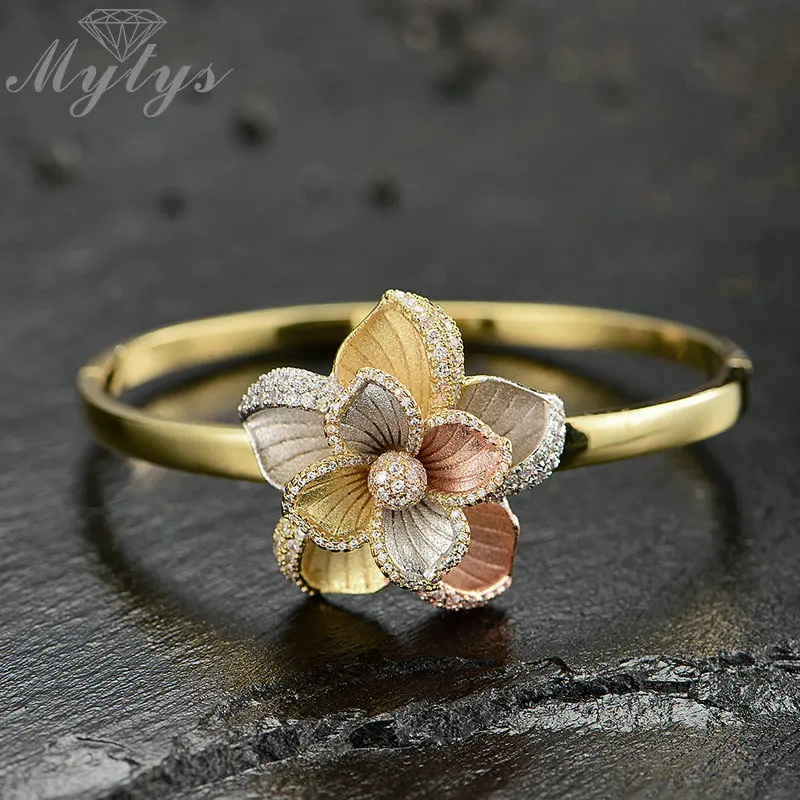 

Mytys Tricolor Gold High Quality Copper Flower Bangles for Women Wedding Gold Color Party Africa Fashion Jewelry Gift B1118
