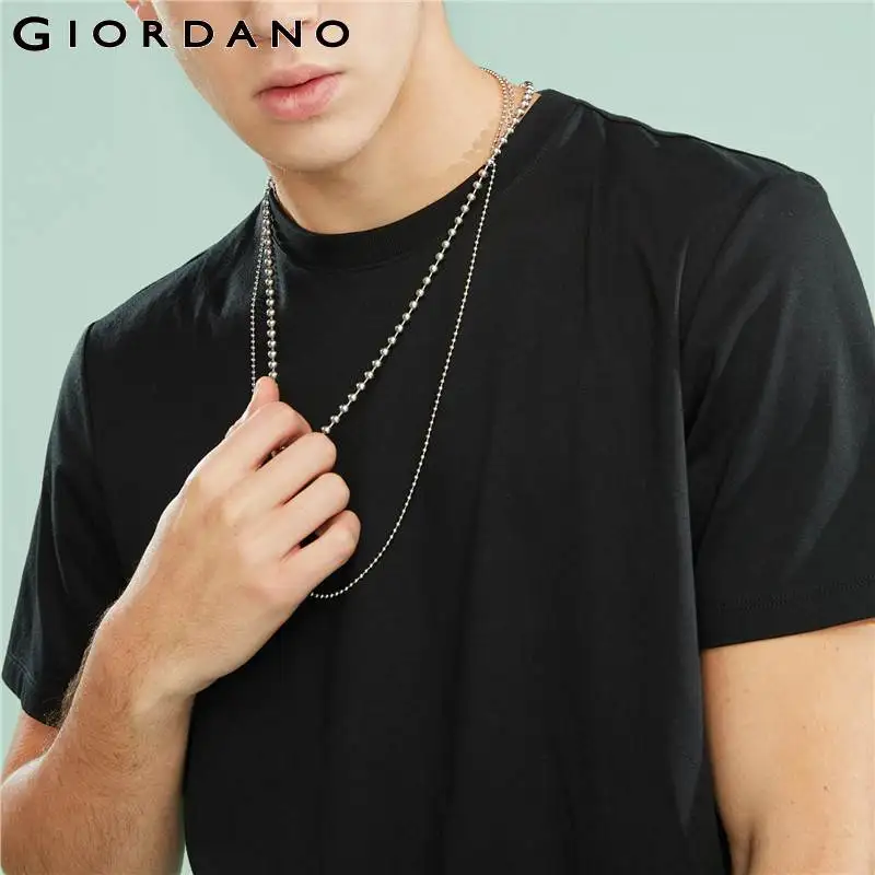 Giordano футболка выполненная из натурального хлопка с короткими рукавами и круглым воротом,имеет два варианта окраса