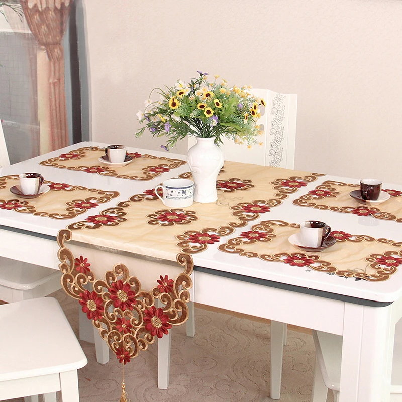 Скатерть для стола золотого цвета декоративная вышивка скатерть обеденного