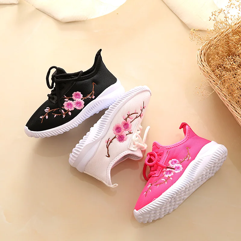 Кроссовки детские из ЭВА удобная спортивная обувь с вышивкой для начинающих