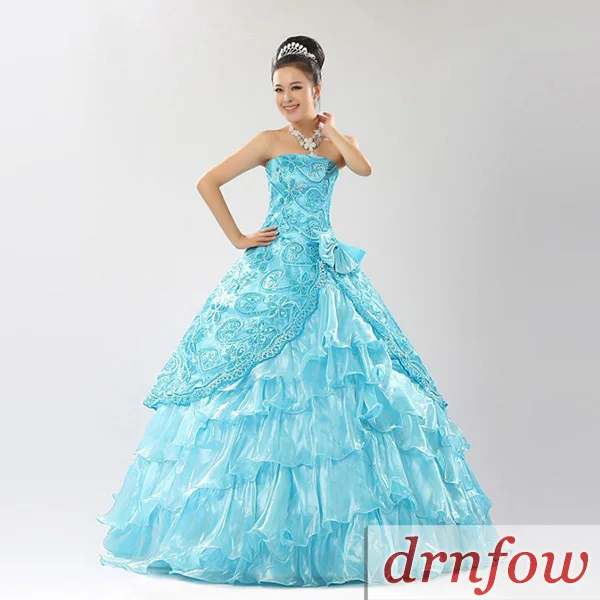 Brand New Длинные Quinceanera Платья 2017 Дешевое Без Бретелек Невесты Цвет Синий Красный