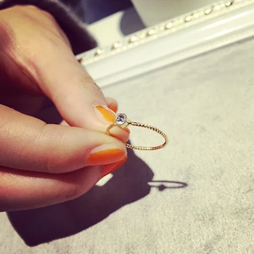 2016 Брендовые женские кольца с кристаллами волнистые из сплава средней длины 5 шт.