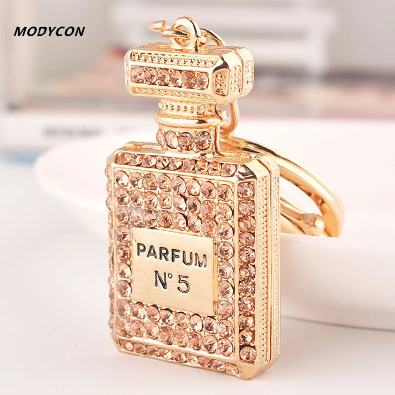Брелок для ключей стразы, модный металлический держатель для автомобильных ключей, креативный брелок в виде флакона духов, оптовая продажа