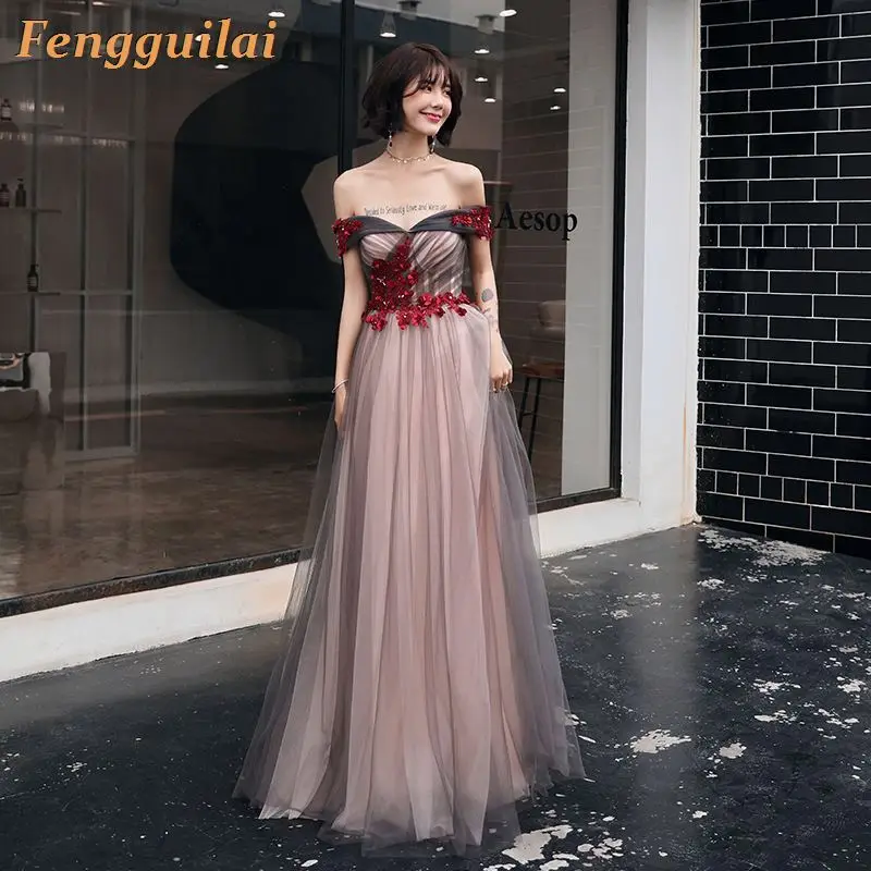 

Summer Sexy Off Shoulder Women Bandage Dress Vestidos Verano 2019 New Slash Neck Club Dress Celebrity Party Runway Dresses