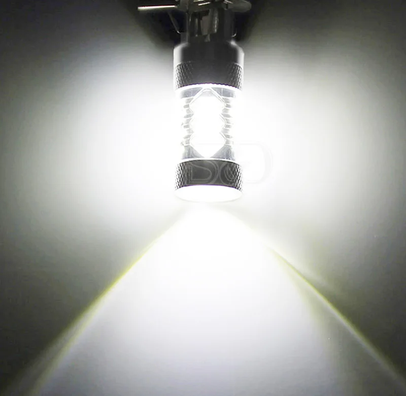 Лампа светодиодная автомобисветильник H3 противотумансветильник фара белой