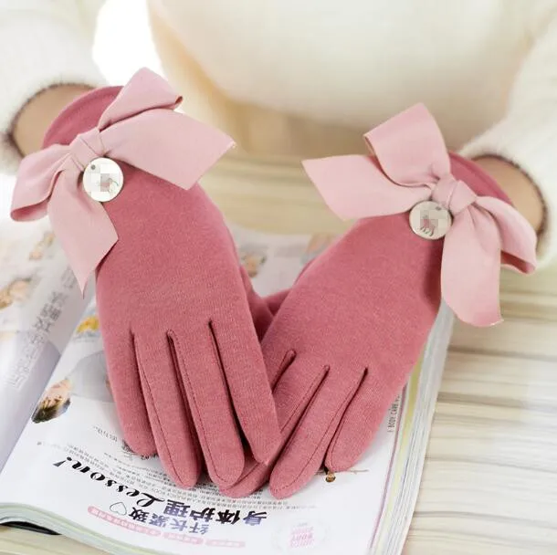

Women's winter thicken warm fleece lining touch screen glove Female winter big bow faux suede leather riding driving glove R346
