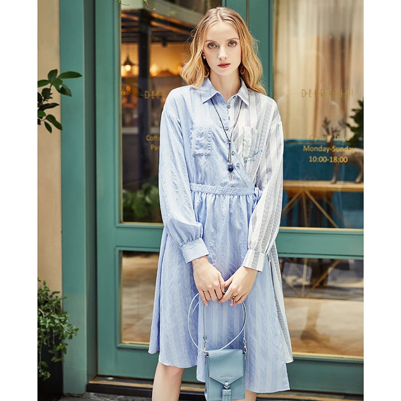 Женское длинное платье в полоску ARTKA розовое составного кроя с отложным