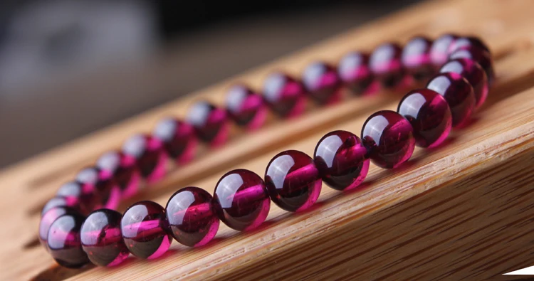 

Aaaaa purple teeth black rose garnet bracelet full Women