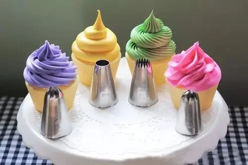 

WALFOS 52PCS/SET Stainless Steel Russian Tulip Icing Piping Nozzles Pastry Tips Set For Cake Decorating Sugar Craft Tool