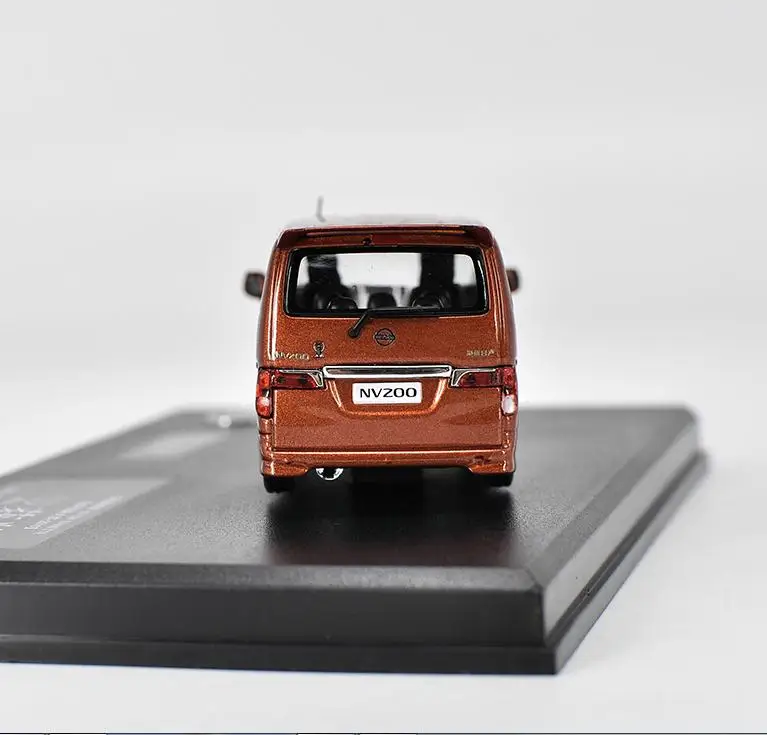 Оригинал! Модель автомобиля из сплава в масштабе 1:43 NISSAN NV200 с высокой имитацией