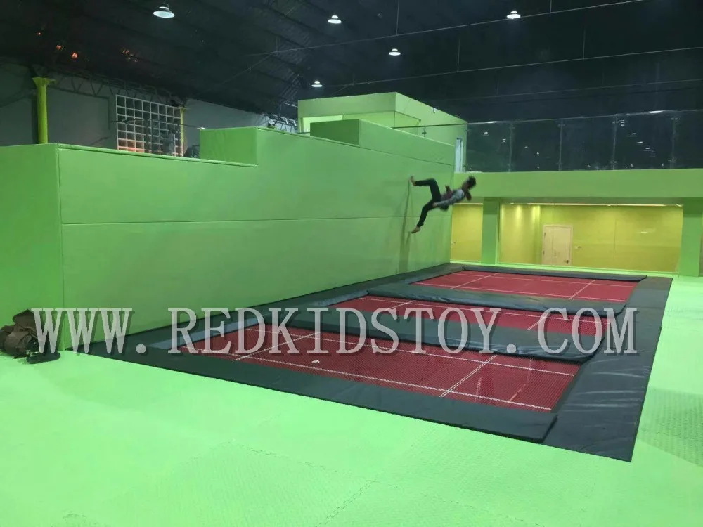 EU Standard Attractive Indoor Trampoline Court Both for Adults and Children HZ16-221A