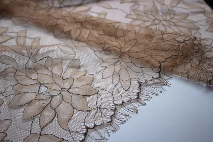 Мягкие и легкие кружевные Корсеты телесного цвета с черными гранями 150 см х 300