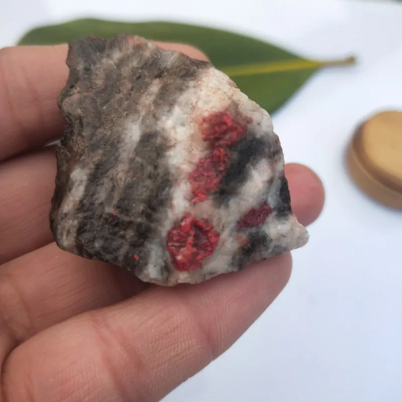 Cinnabar stone 50 200 г натуральный сливовый цвет драгоценный камень кварцевый кристалл