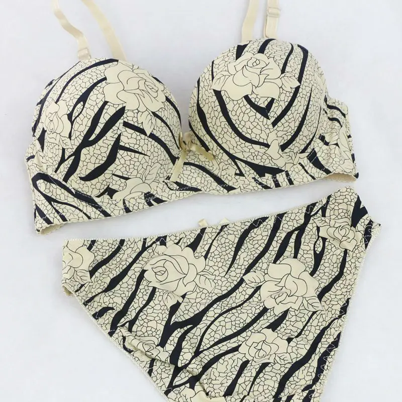 Комплект женского нижнего белья с чашками пуш ап и цветочным принтом|bras for women|push