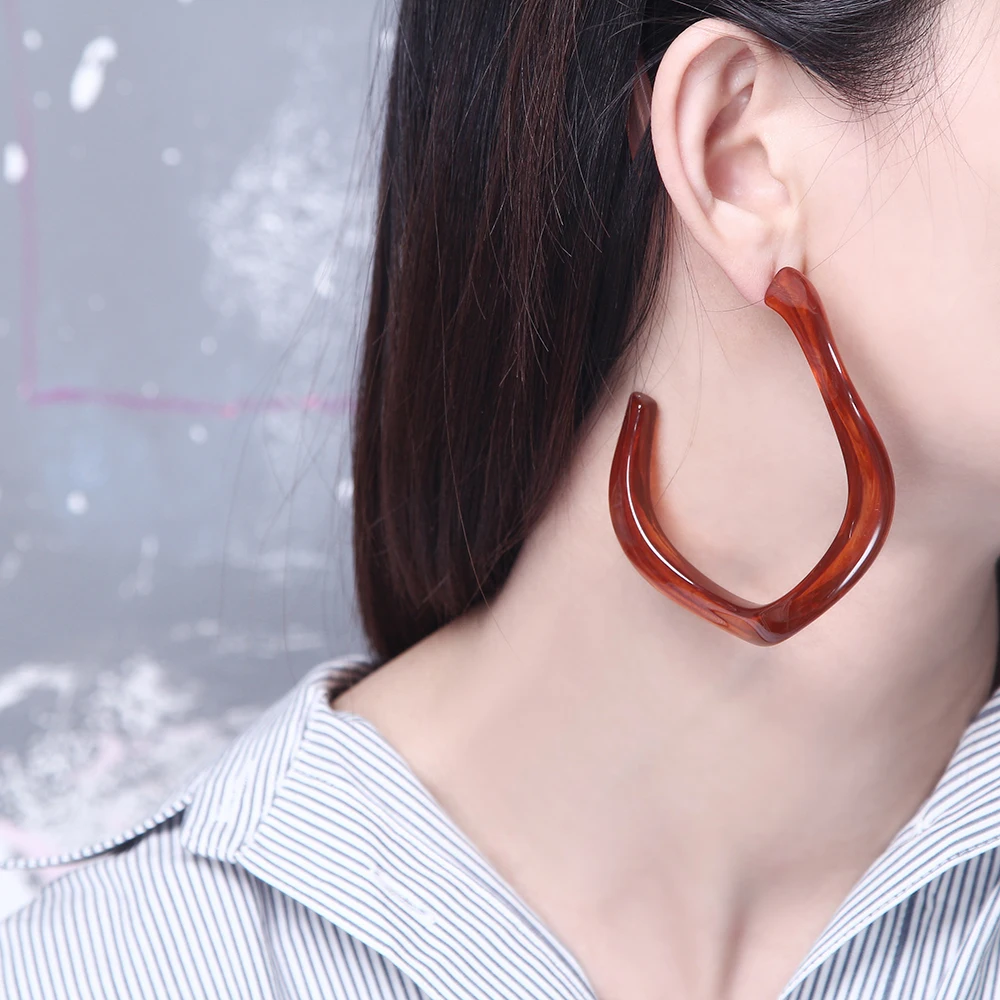 

FISHPEACH Trendy Bohemian Big Round Acrylic Drop Earrings For Women Tortoiseshell Round C Hoop Summer Geometric charming Jewelry