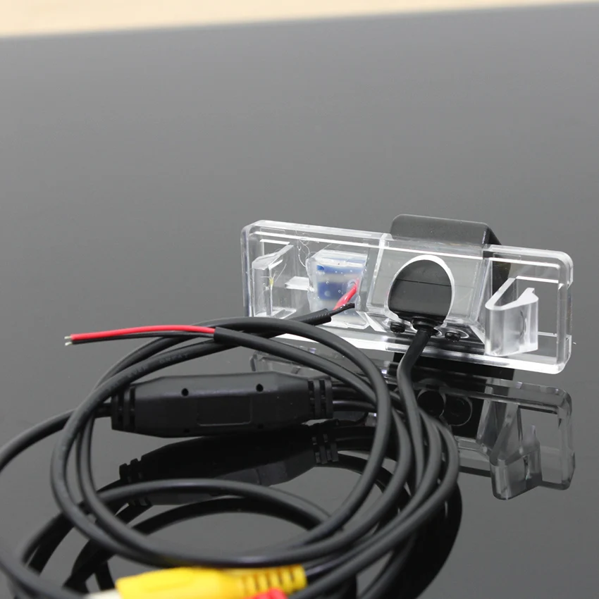 Камера заднего вида для автомобиля Citroen C3 5D Pluriel 2010 2012 2013 2014 2015 Liislee с HD-CCD-матрицей, ночным видением и высоким качеством.