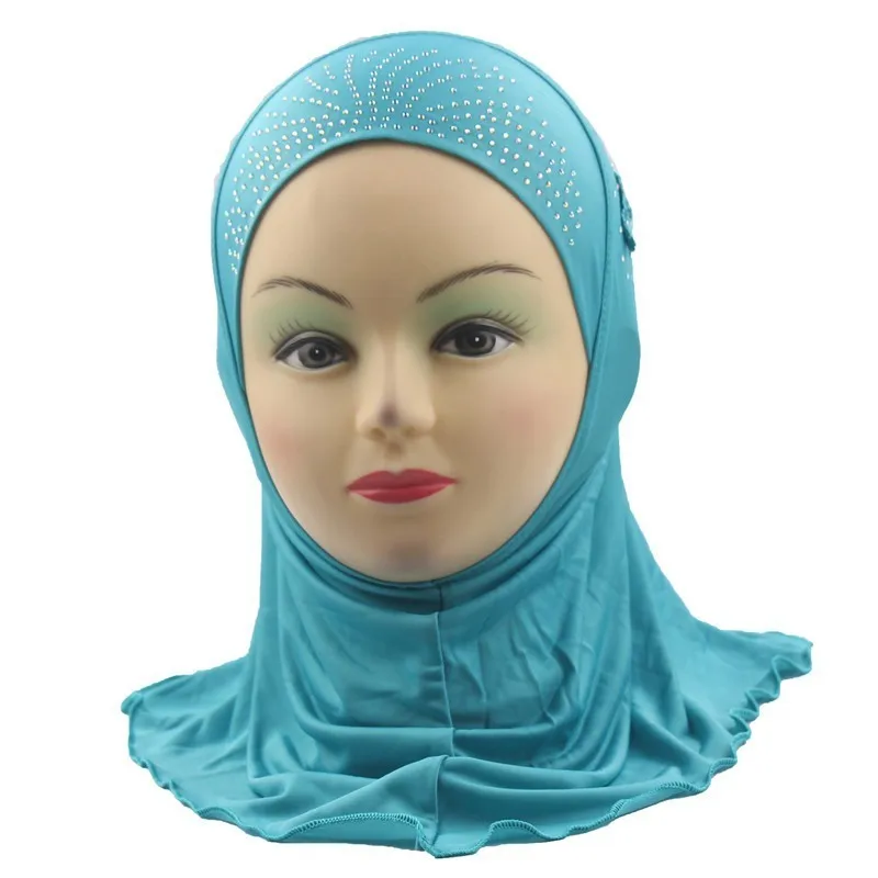 Girls Hijab Kids Muslim Beautiful Embroidery Hijab Islamic Fashion Scarf Shawls Flower Pattern about 45cm
