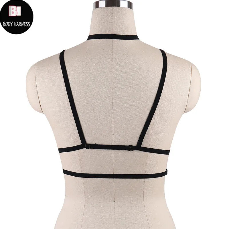 Женский открытый бюстгальтер в готическом стиле черный с открытой грудью ремнем