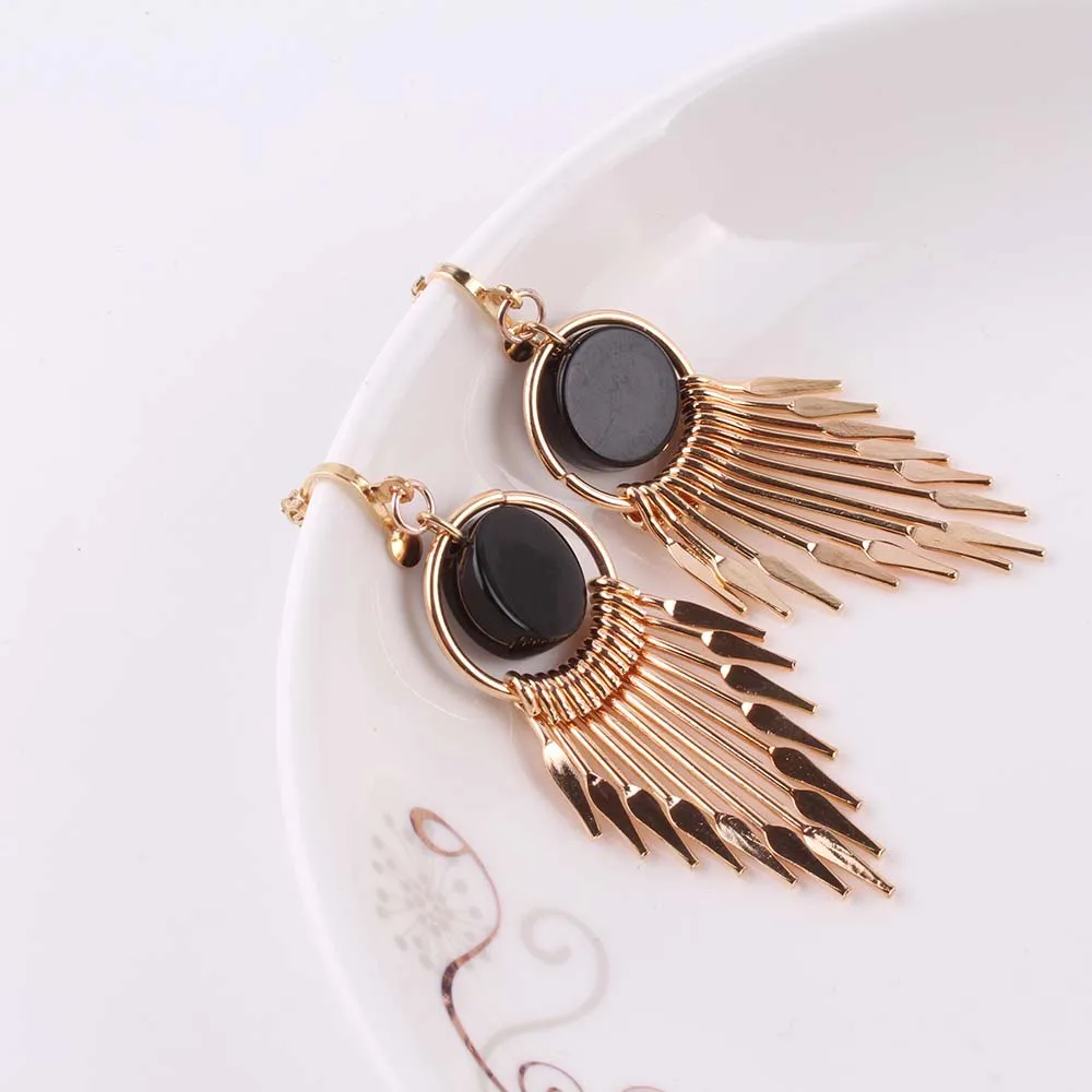 Женские винтажные серьги клипсы с кисточками золотистые акриловые без отверстий