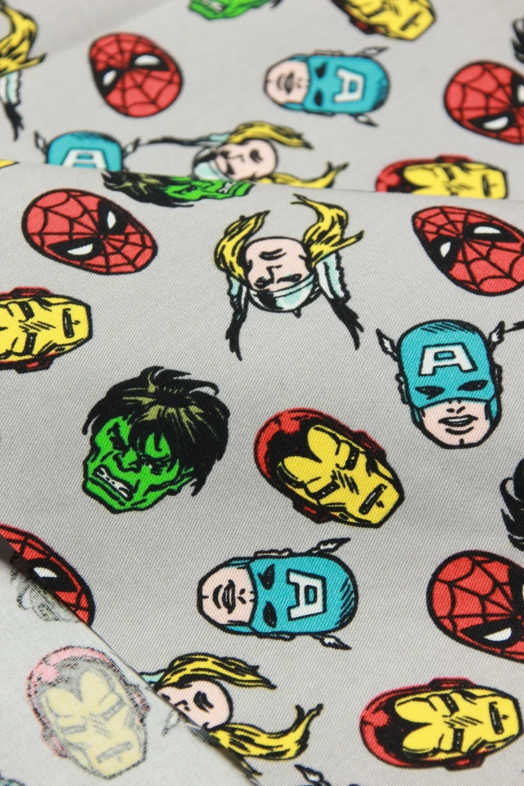 140 см ширина Marvel Super Hero The Avengers Head печать серая хлопковая ткань для маленьких мальчиков одежда Hometextile лоскутное DIY-BK188