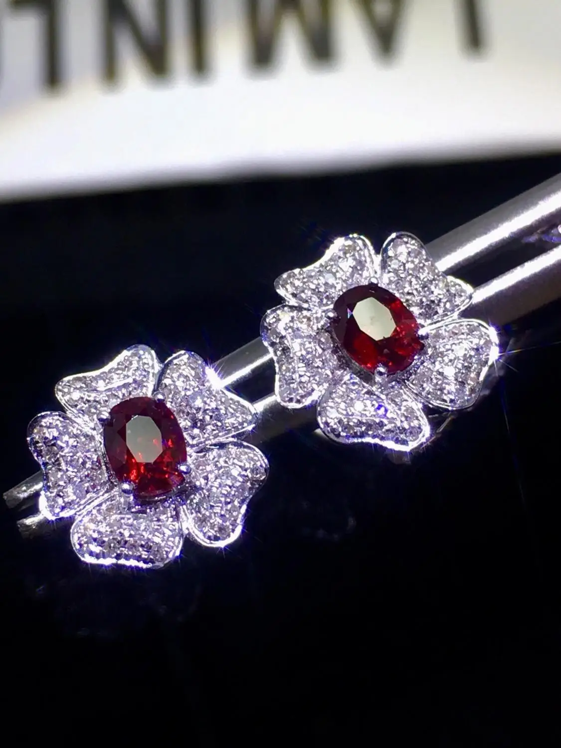Настоящие хорошие драгоценности 18 K Белый Золотой 0.82ct AU750 100% природа Unheat