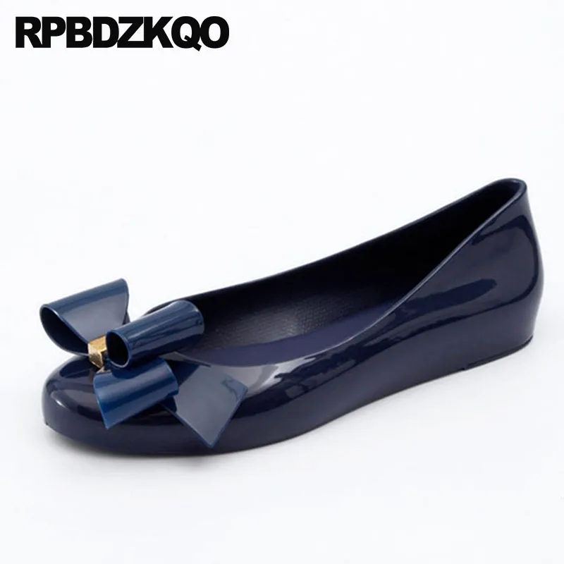 Босоножки женские резиновые дизайнерские сандалии на плоской подошве без