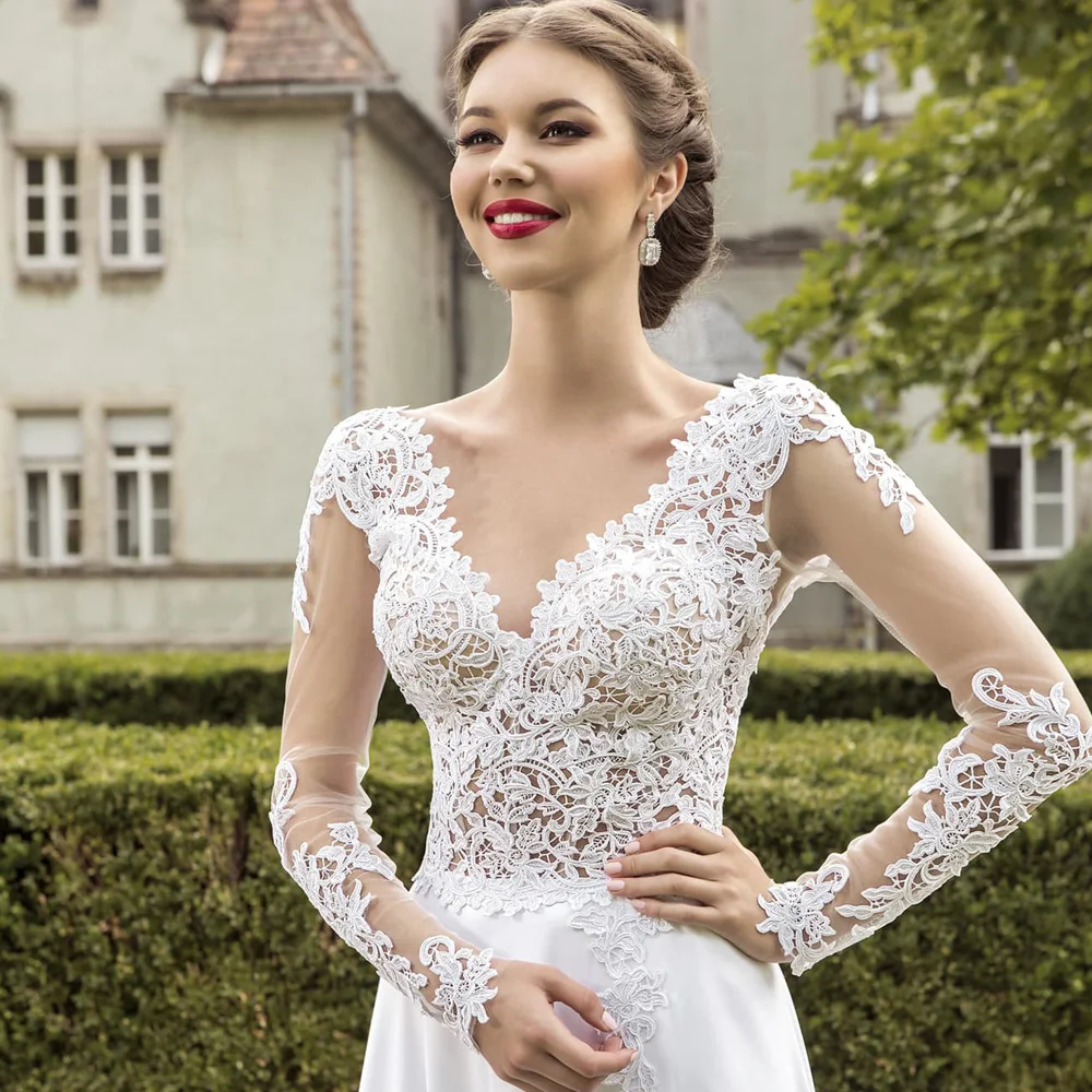 Пляжное свадебное платье сексуальное с глубоким v-образным вырезом Аппликации